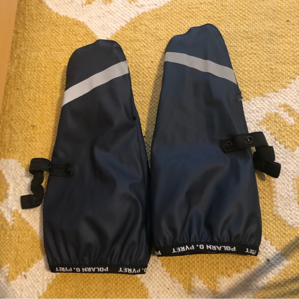 Polarn O. Pyret kids rain mittens size 2-4 navy